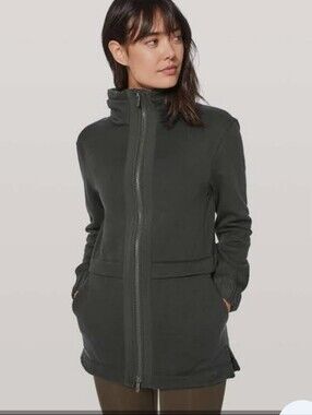 Lululemon Light As Warmth Jacket - Heathered Core Black - Size 6